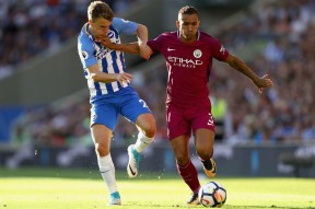 包含布莱顿发布备战花絮，关键时刻临场应变，NBA常规赛任务艰巨，轮换策略成焦点的词条-英雄联盟S15赛竞猜